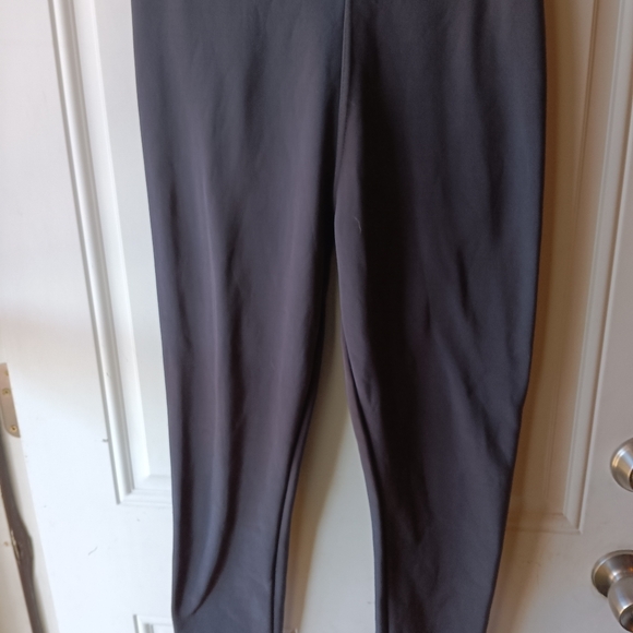 Black leggings with inside warmth lining elastic waist leggings size M/L - Picture 3 of 7